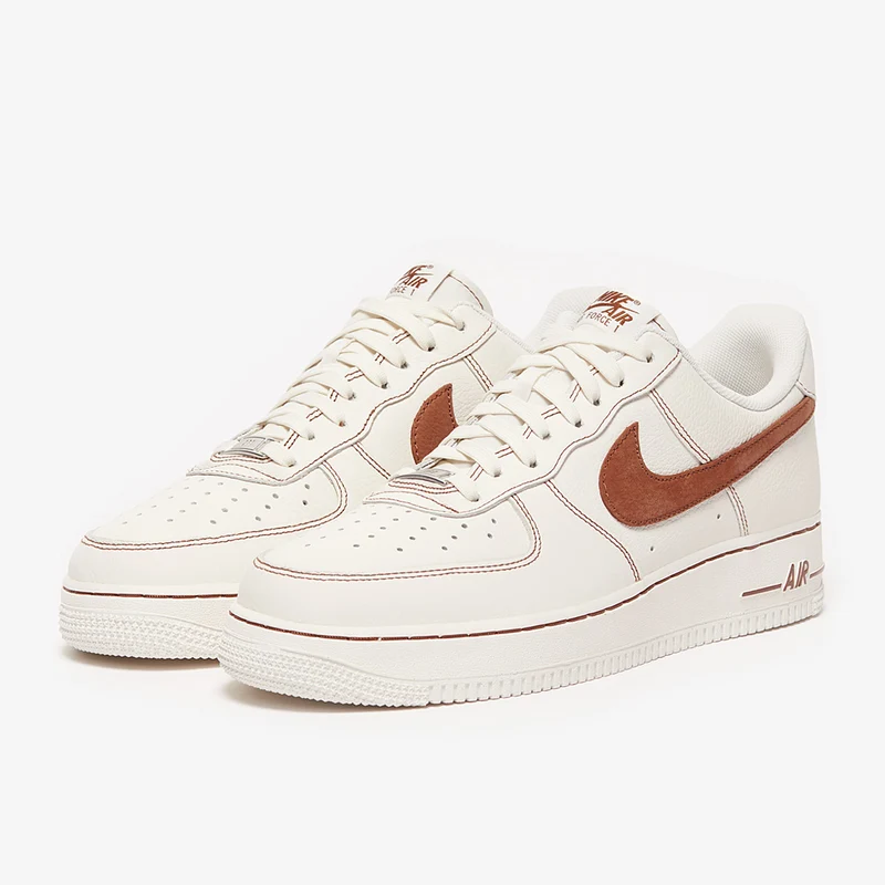 Nike Sportswear Air Force 1 '07 LV8