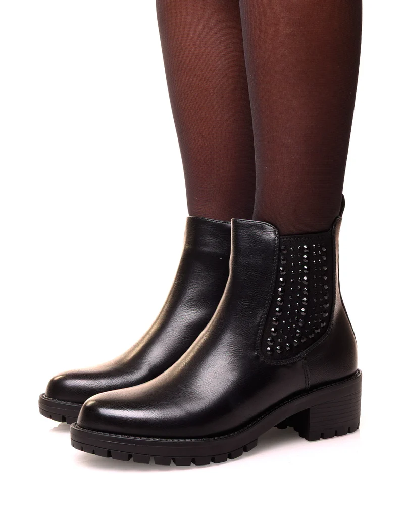 Bottines noires à strass