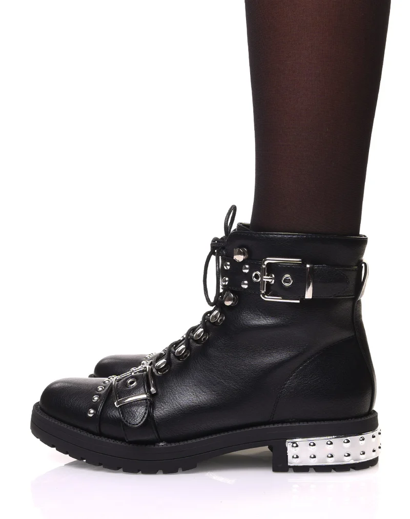 Bottines rock noires à lacet