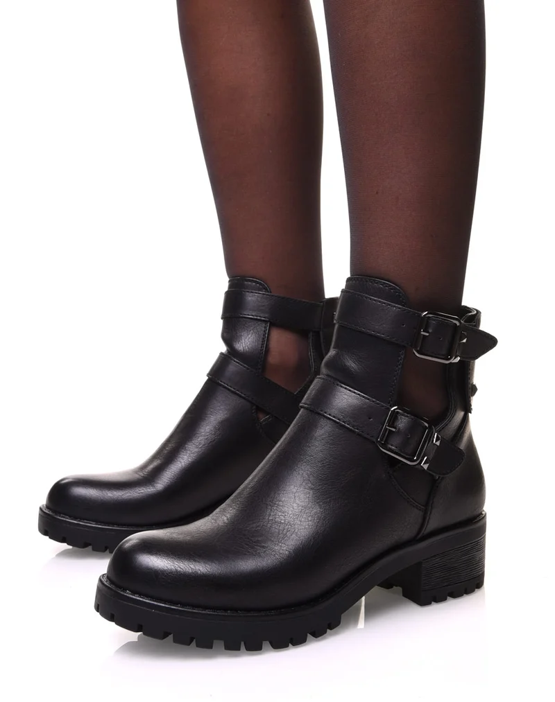 Bottines noires ajourées à sangles