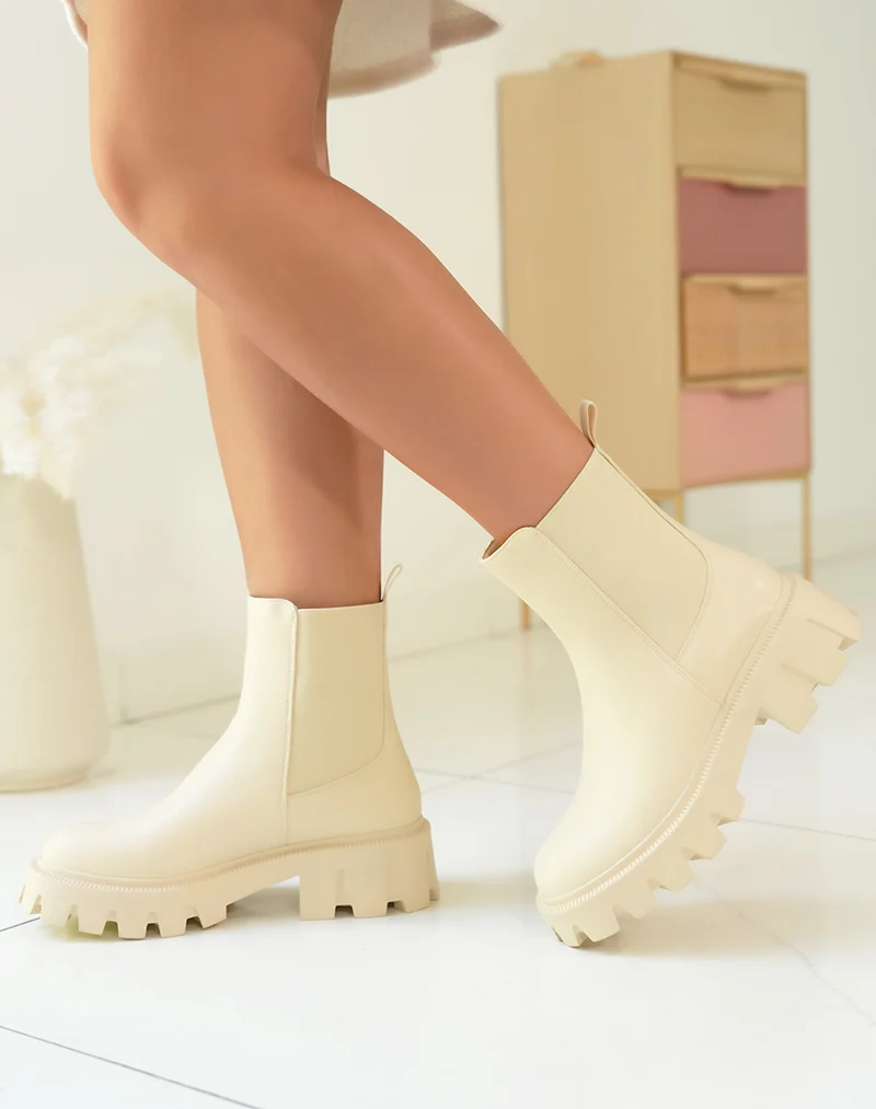Bottines Montantes Beige Avec Large Élastique