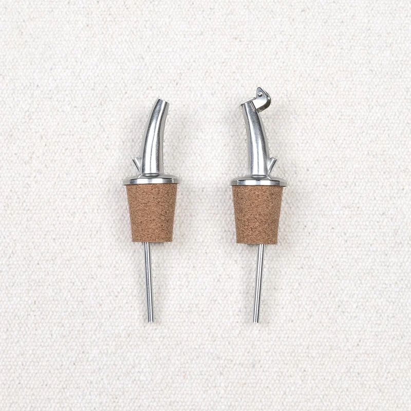 Bouchon verseur en inox et liège
