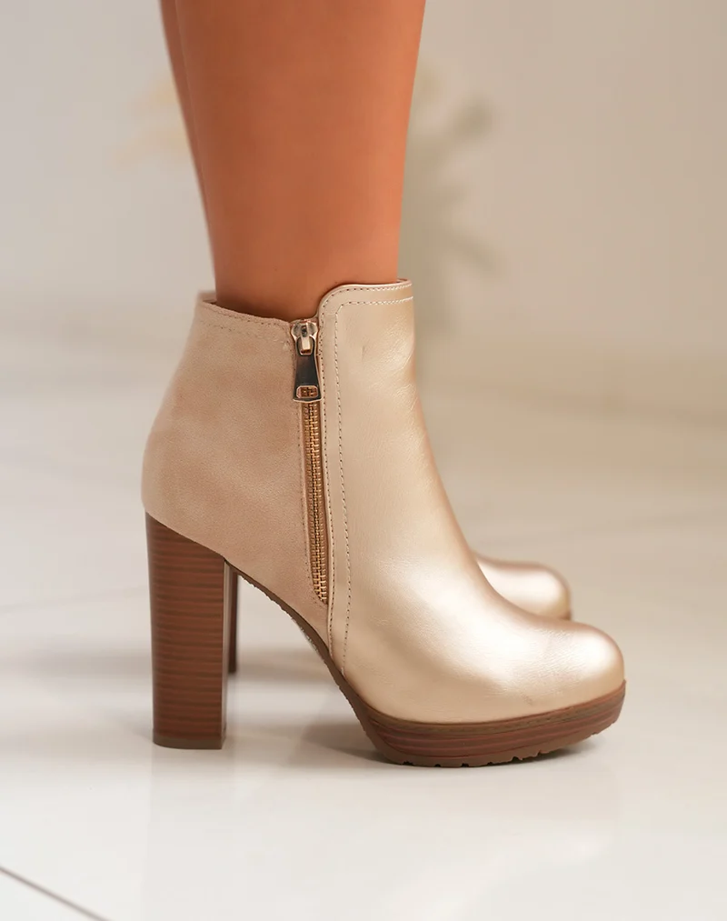 Bottines bi-matière Gold à talon - Éclat et raffinement pour une femme moderne