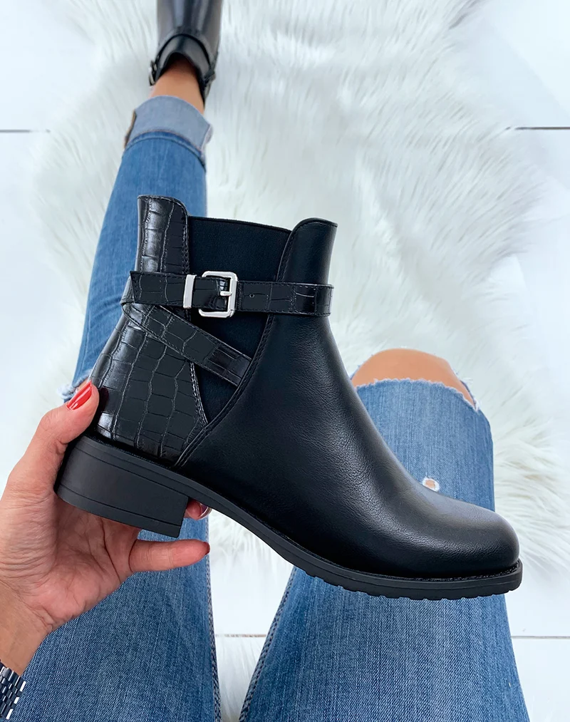Bottines basses noires effet croco