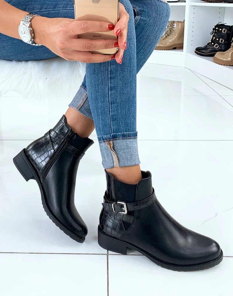 Bottines basses noires effet croco