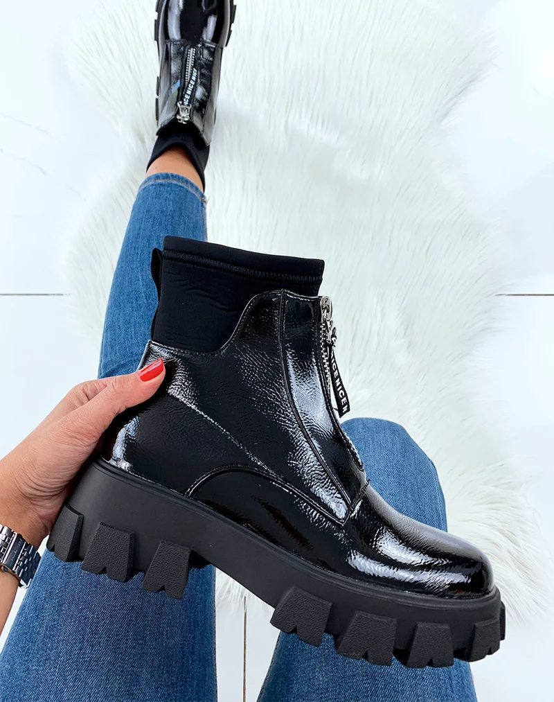 Bottines noires chaussette à plateforme crantée