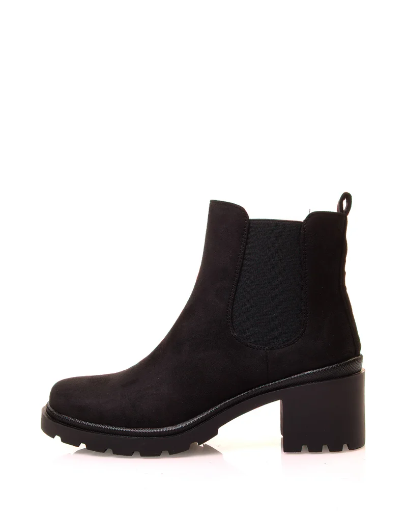 Chelsea boot noires en suédine à semelle crantée