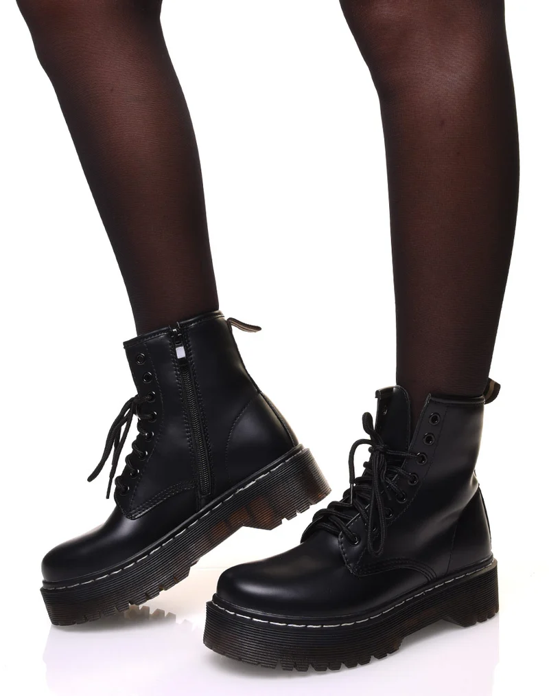 Bottines épaisses à semelles plateforme noires