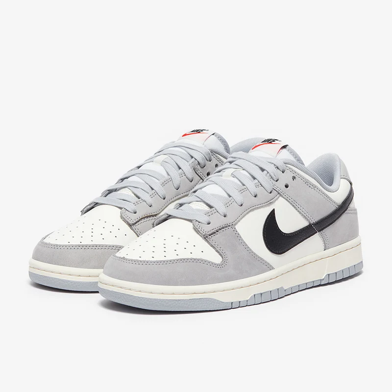Nike Chaussure pour homme Dunk Low
