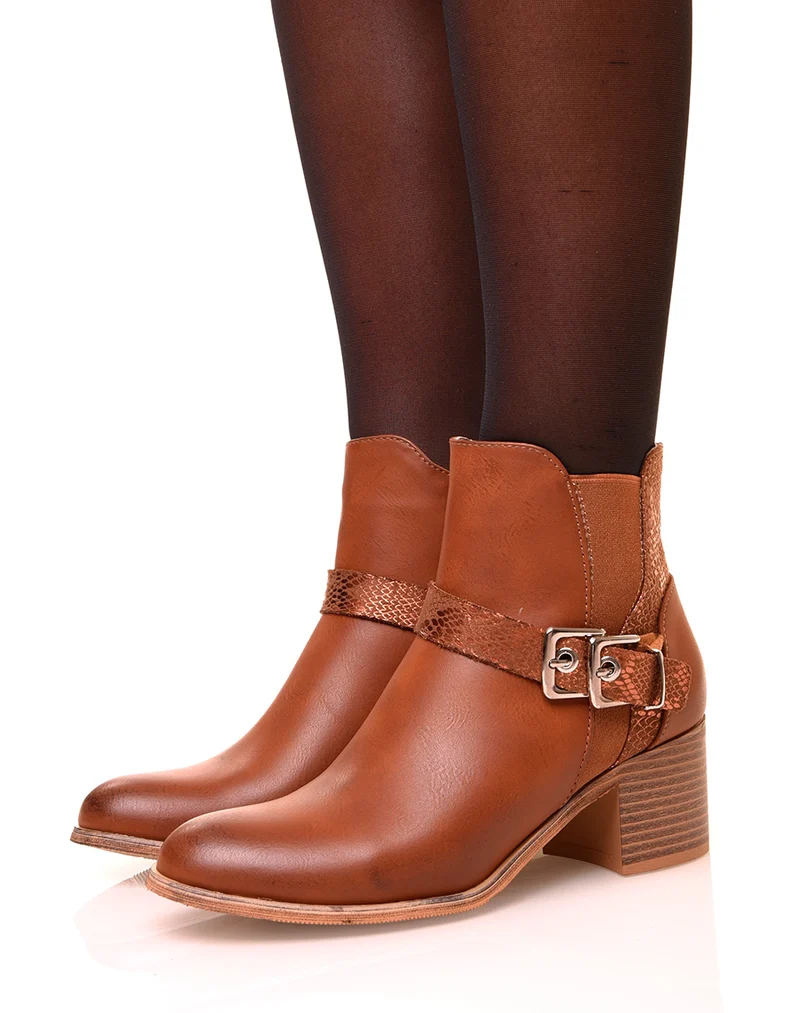 Bottines camelles à talon moyen