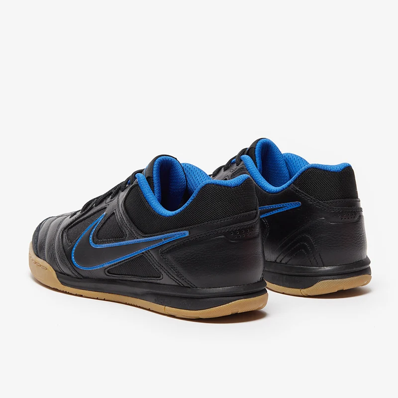 Nike Sportswear Gato
