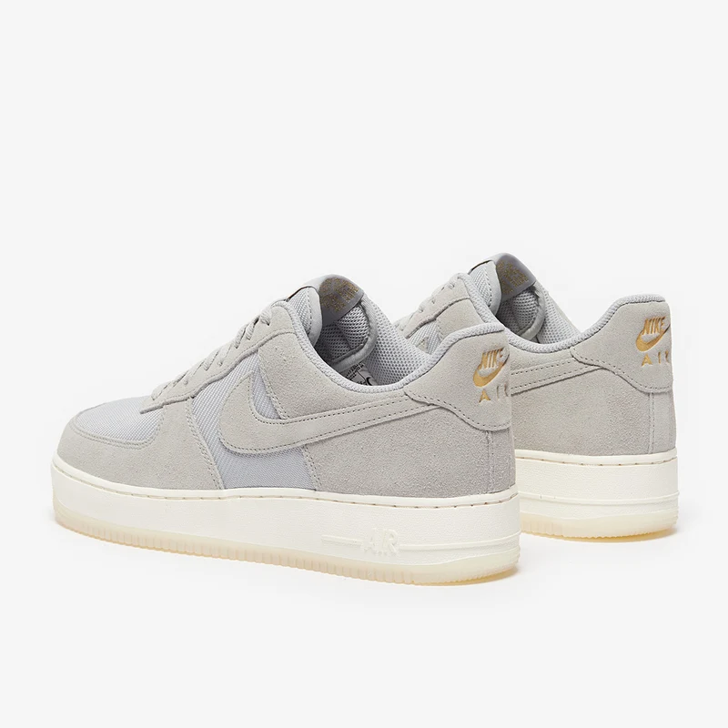 Nike Sportswear Air Force 1 '07 LV8