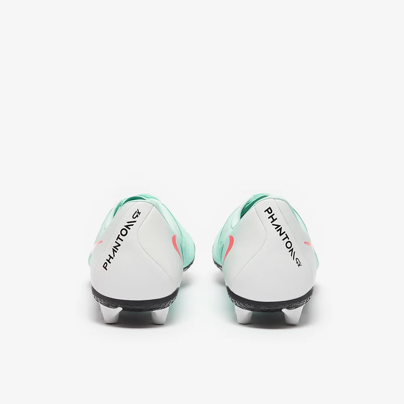 Nike Phantom GX II Academy AG