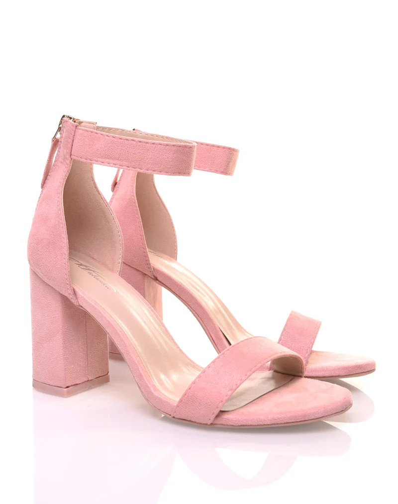 Sandales roses en suédine