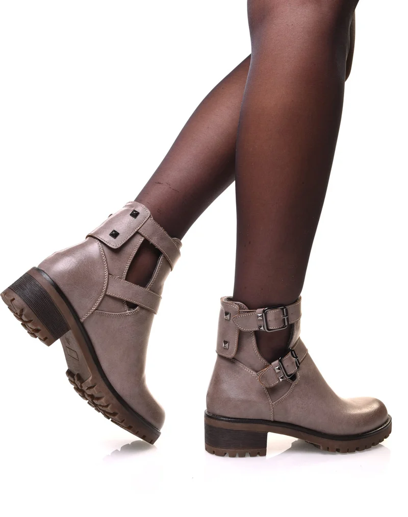 Bottines taupes ajourées à sangles