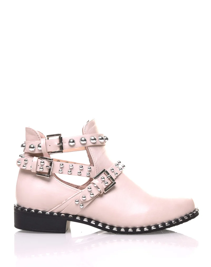 Bottines cloutés beiges