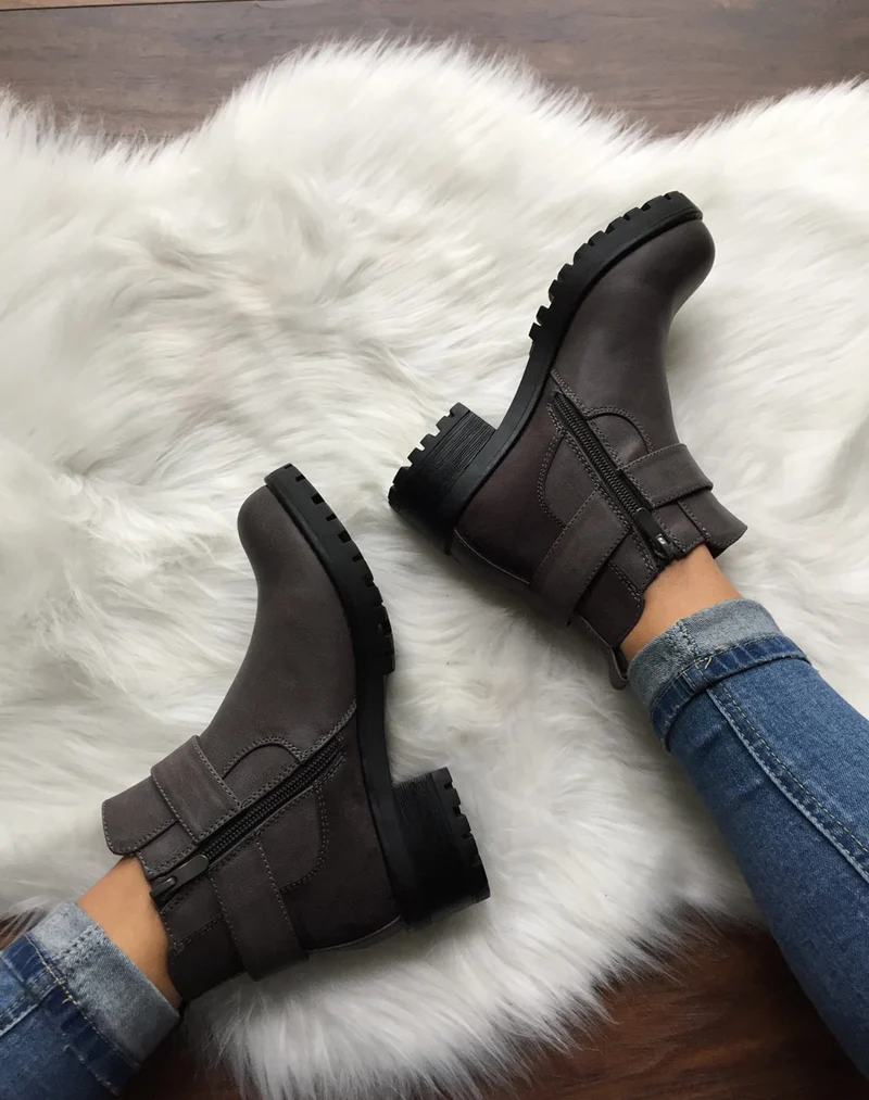 Bottines bi-matières grises à semelle crantée