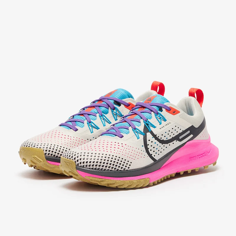 Nike Femme React Pegasus Trail 4