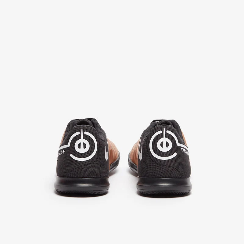 Nike Legend IX Club IC