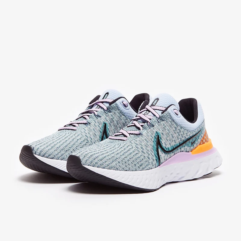 Nike Femme React Infinity Run Flyknit 3