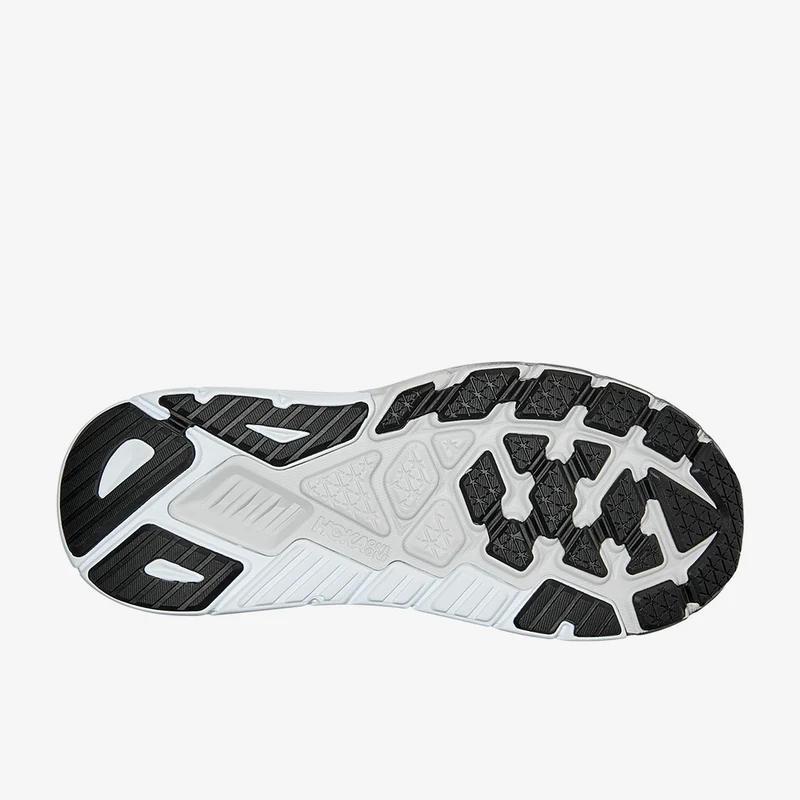 Hoka Arahi 6