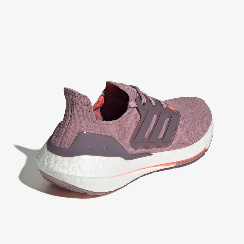 adidas Femme Ultraboost 22