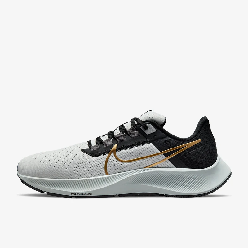 Nike Air Zoom Pegasus 38 - Photon Dust/Mtlc Gold Coin