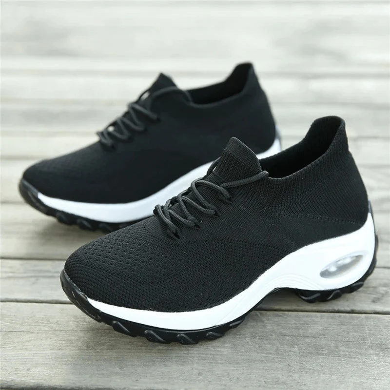 Chaussures à Confort Orthopédique Femme – Moderne et Confortable