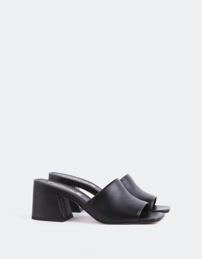 Clarabelle Black Leather
