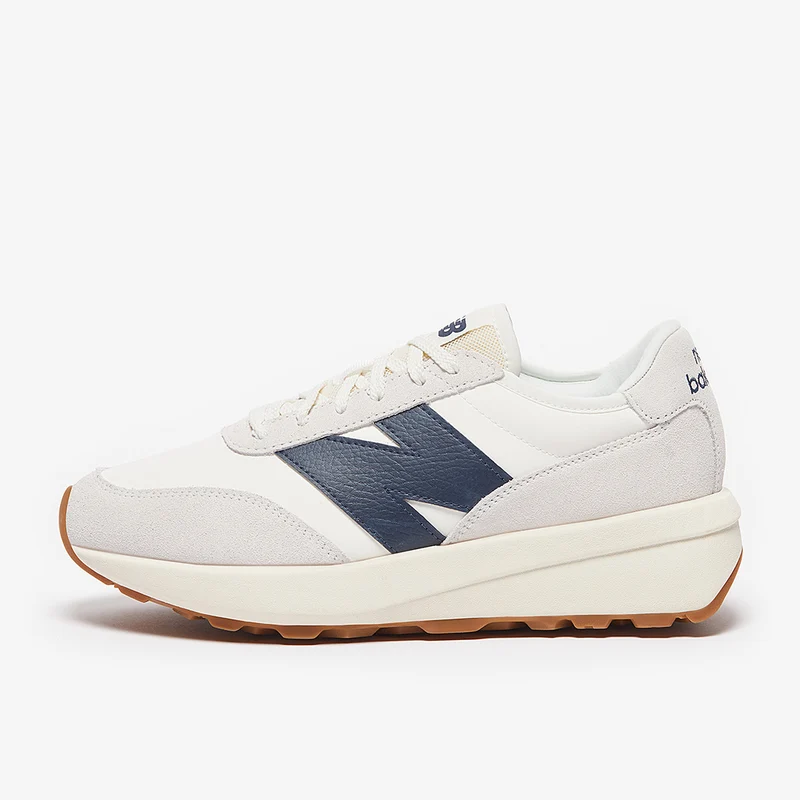 New Balance 370
