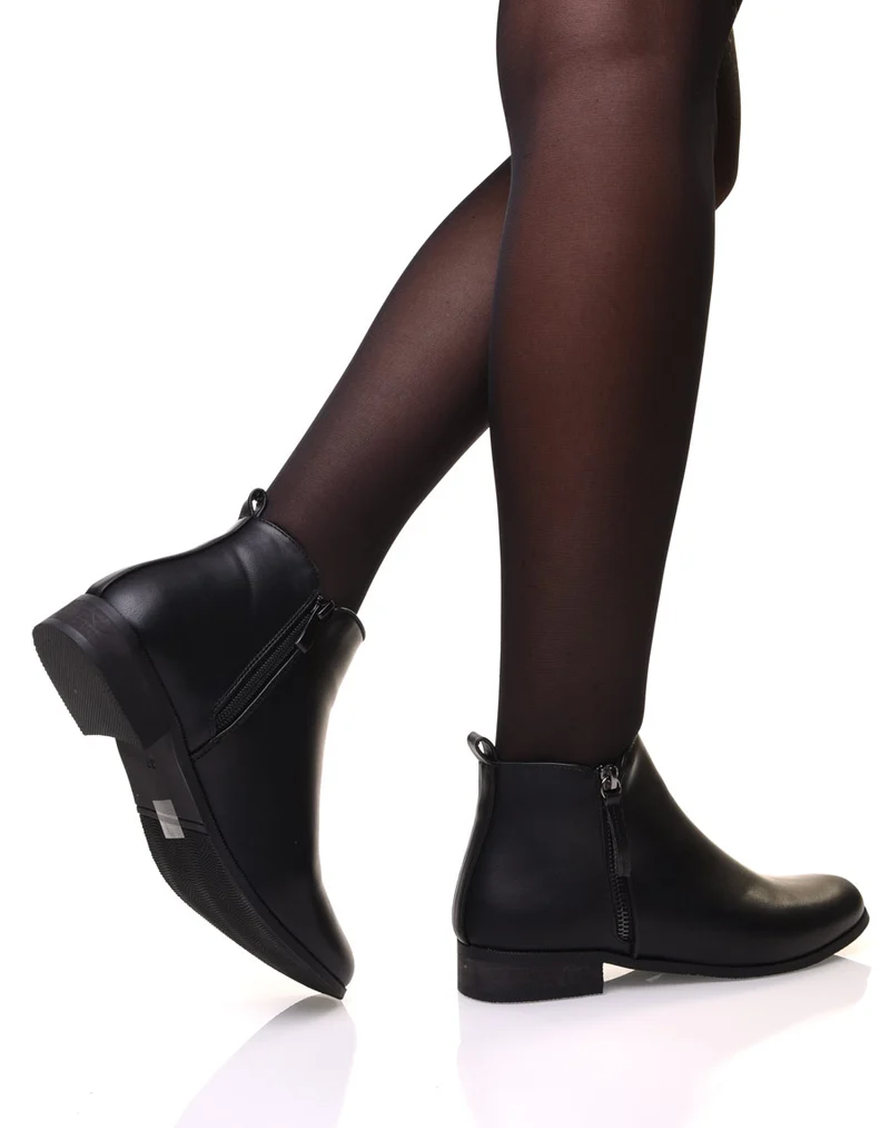 Bottines plates noires
