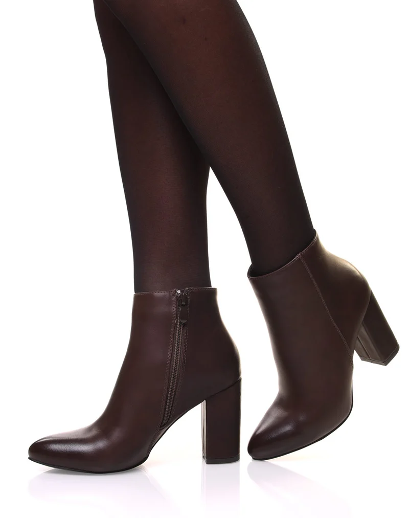 Bottines à talon marron bout pointu
