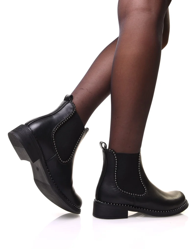 Chelsea boots noires à détails perles