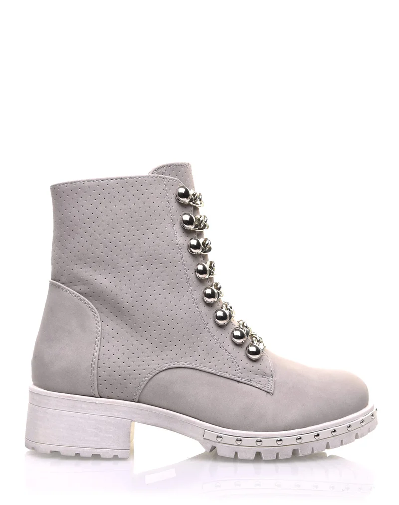 Bottines grises mattes avec chaînes