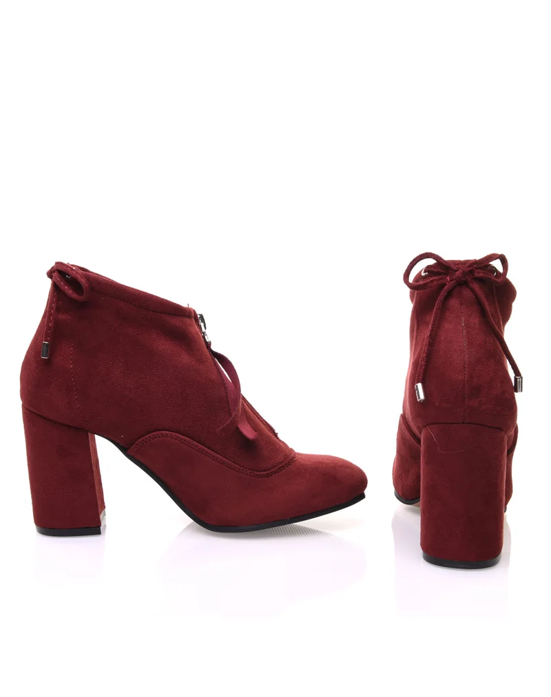 Bottines souples en suédine bordeaux à talons hauts