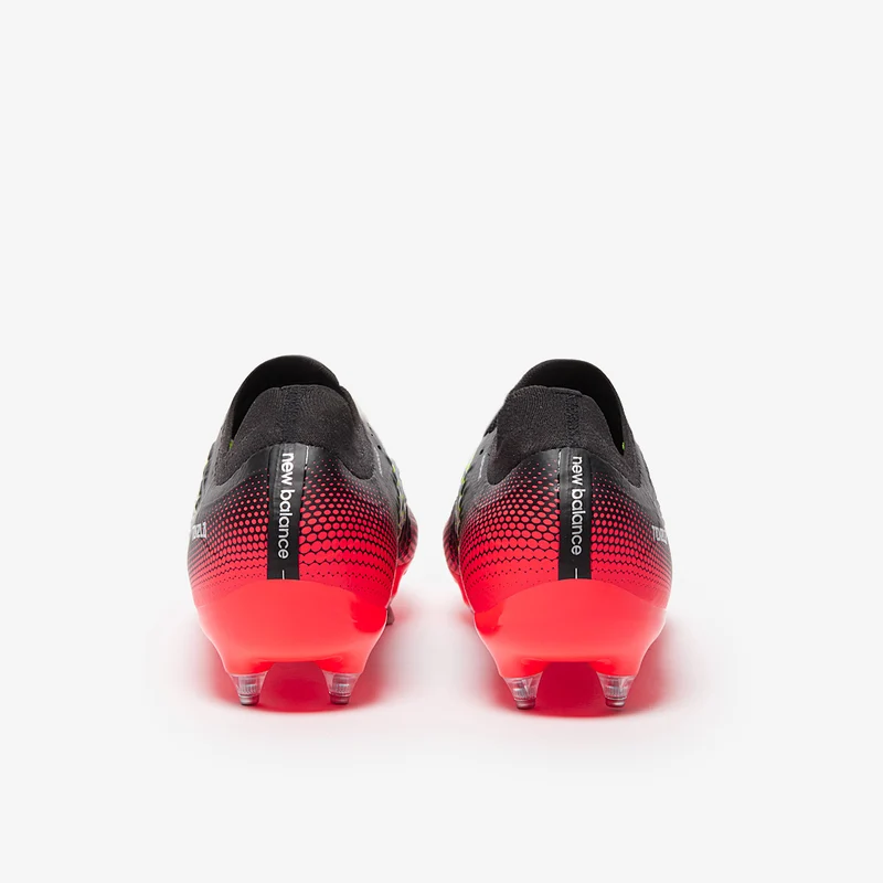 New Balance Tekela Magia V4+ SG Low