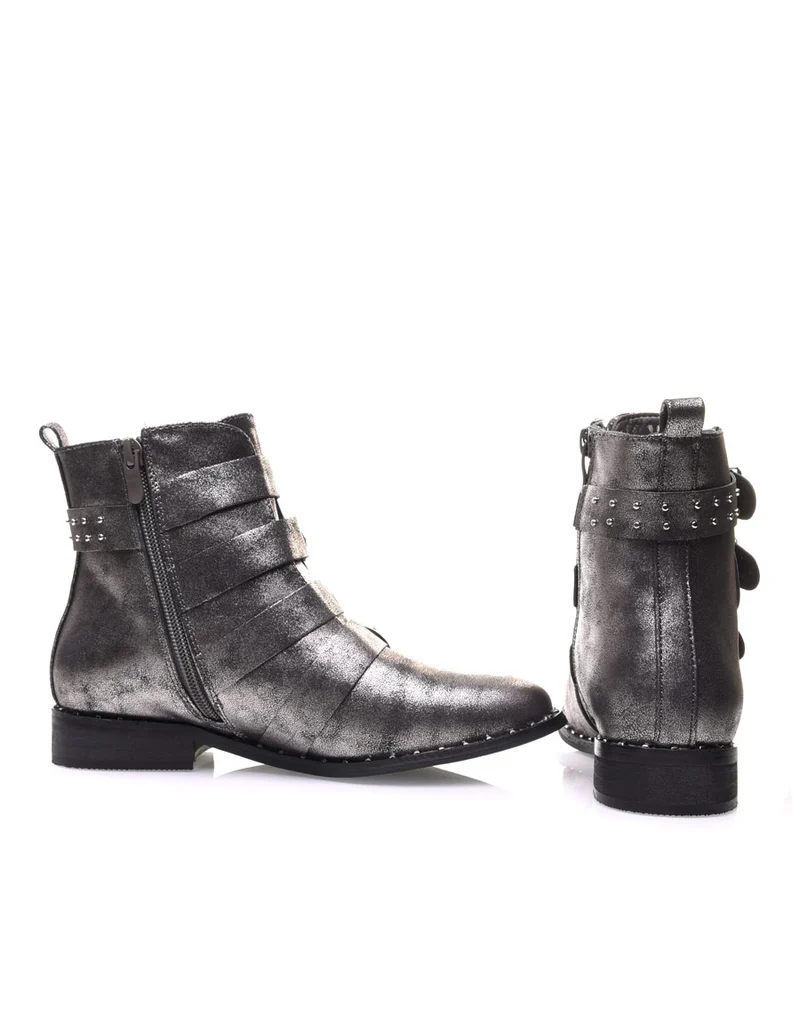 Bottines argentées à brides