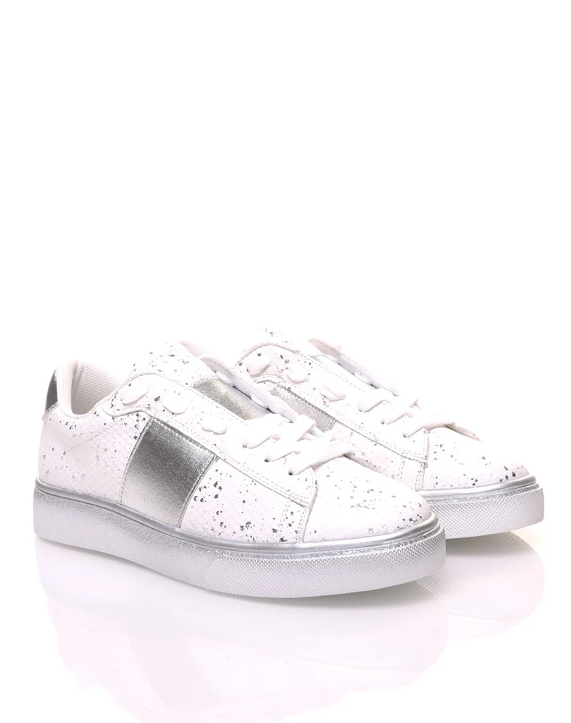Baskets blanches tachetés argent