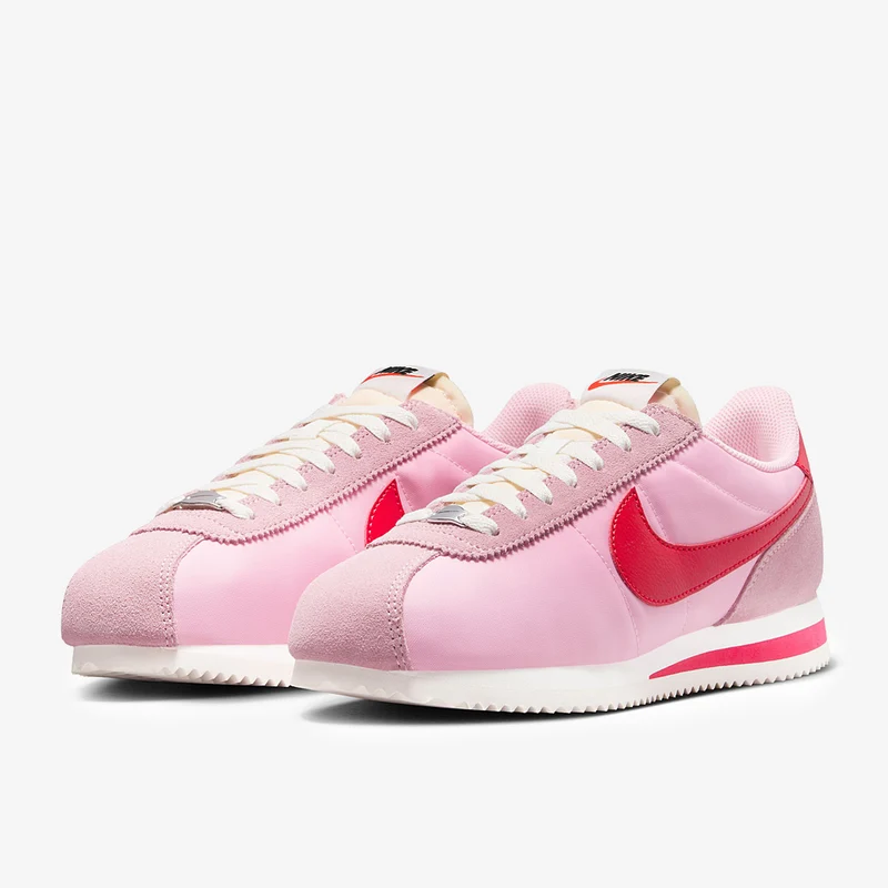 Nike Sportswear Cortez Textile pour Femme