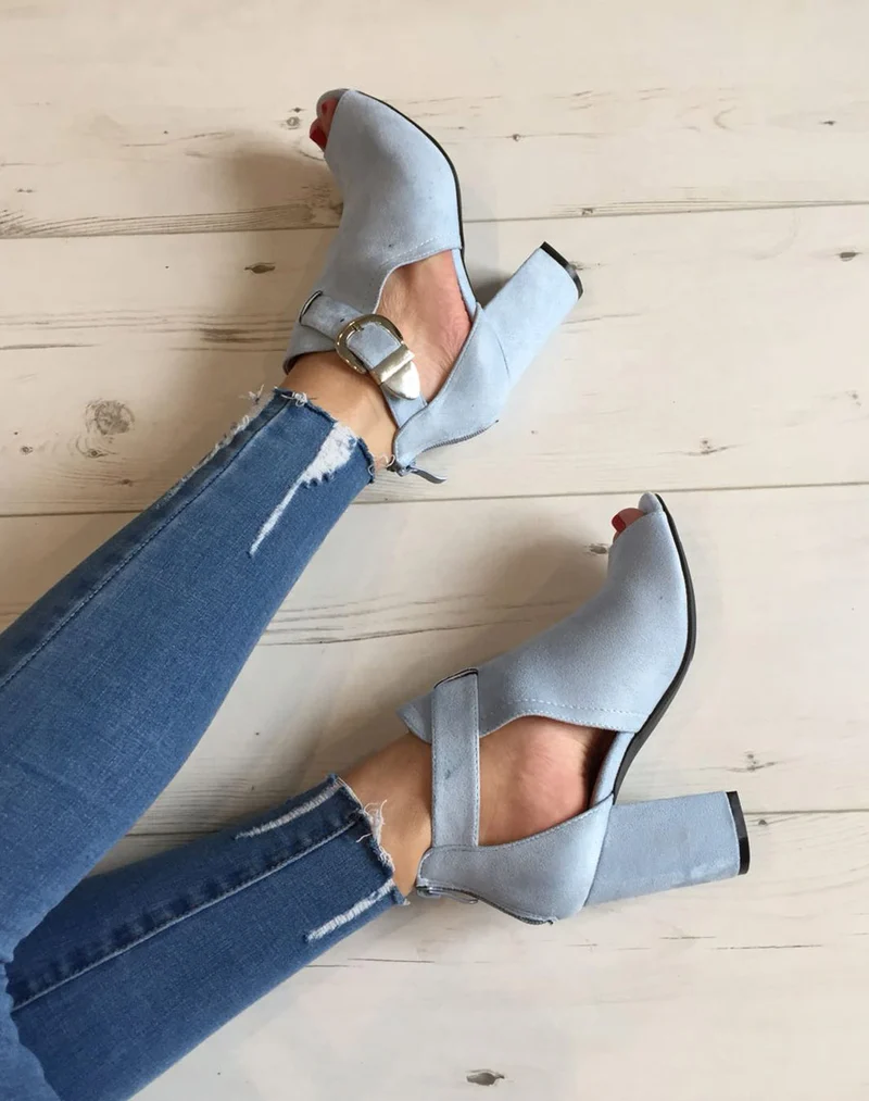 Sandales à talons en suédine bleue