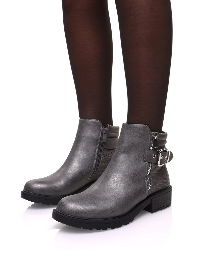 Bottines grises métallisées effet croco