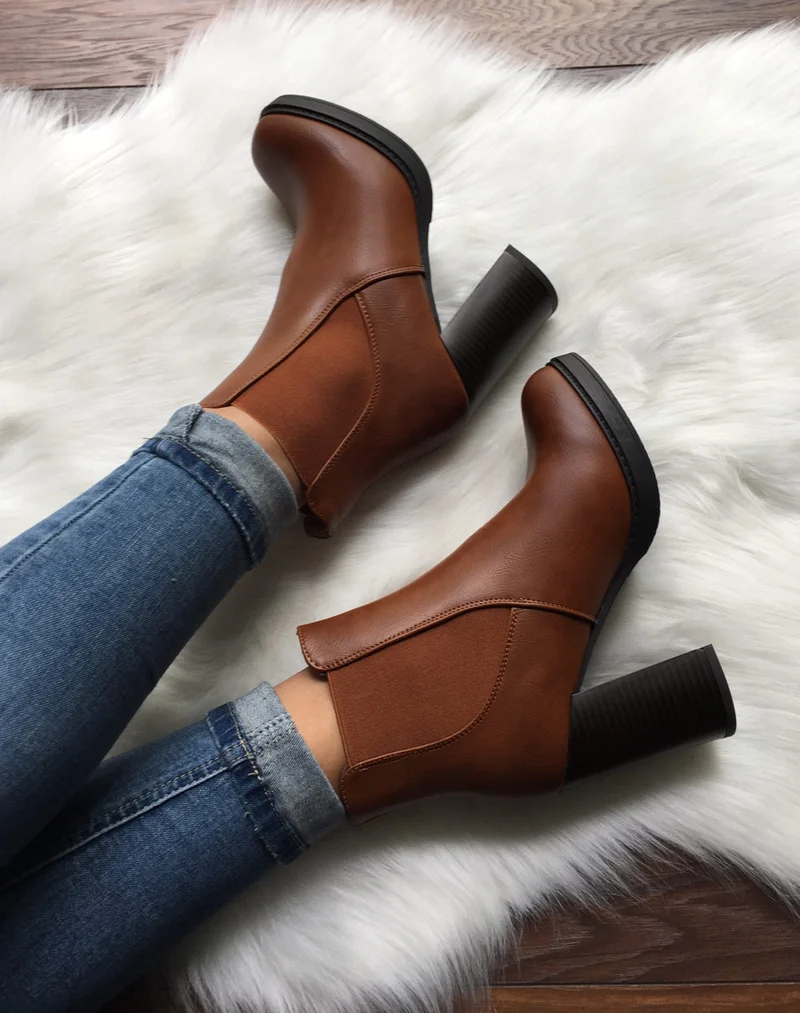 Bottines camel semi-montantes élastiques