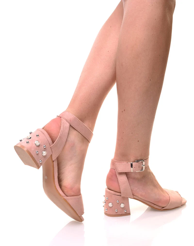 Sandales roses en suédine talons cloutés