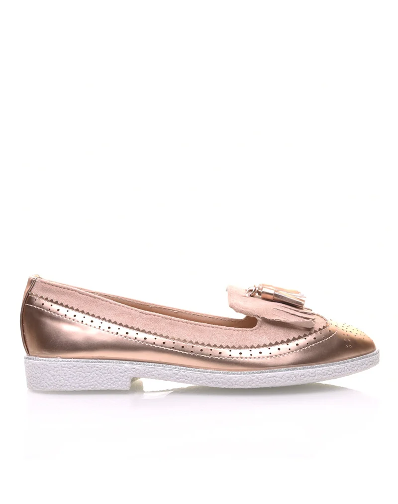 Mocassins roses perforés