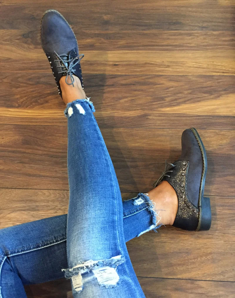 Derbies grises cloutées bi matières