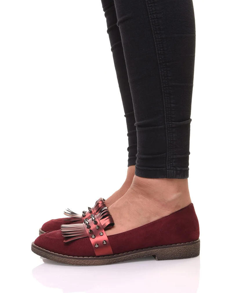 Mocassins cloutés bordeaux