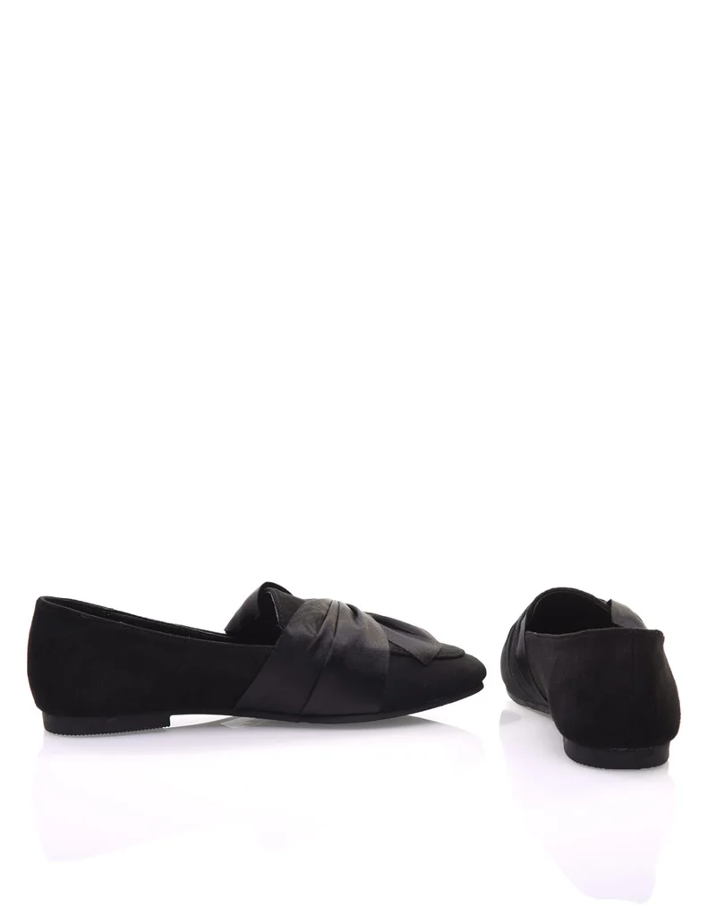 Slippers noires à noeud
