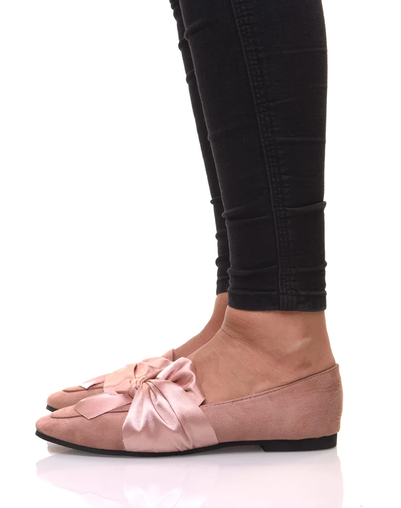 Slippers roses à noeud