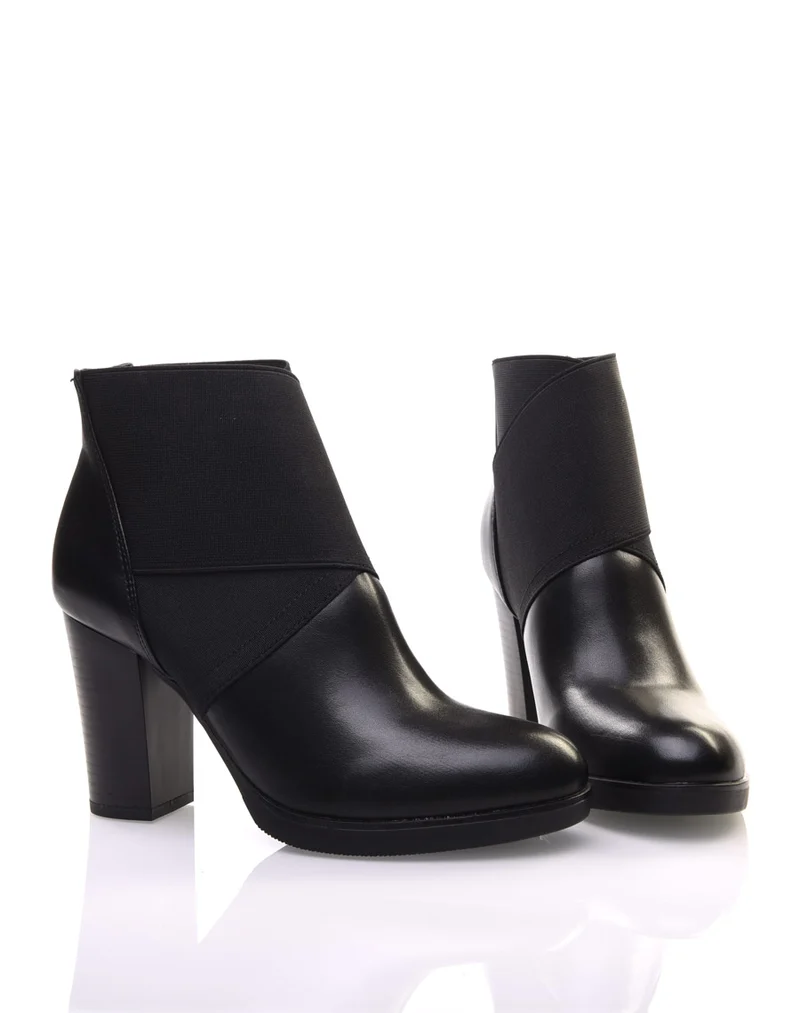Bottines noires à talons bi matières