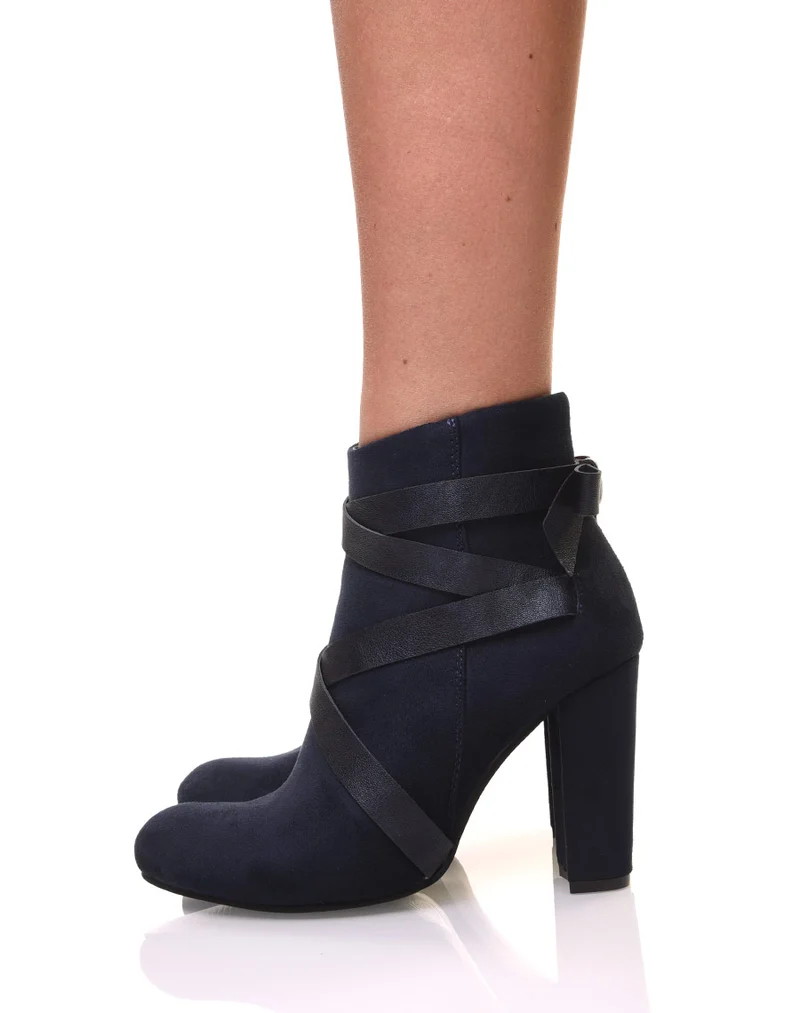 Bottines bleues en suédine